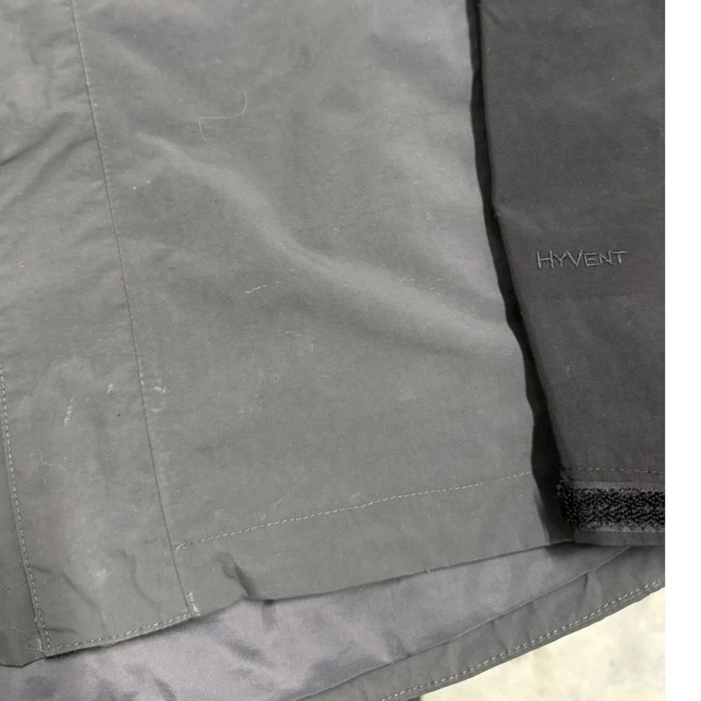 The North Face HyVent Rain Jacket Mens Grey Black Hooded Waterproof Shell Coat S